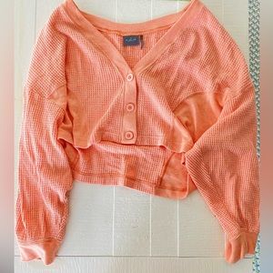 Urban Outfitters Coral cropped sweater